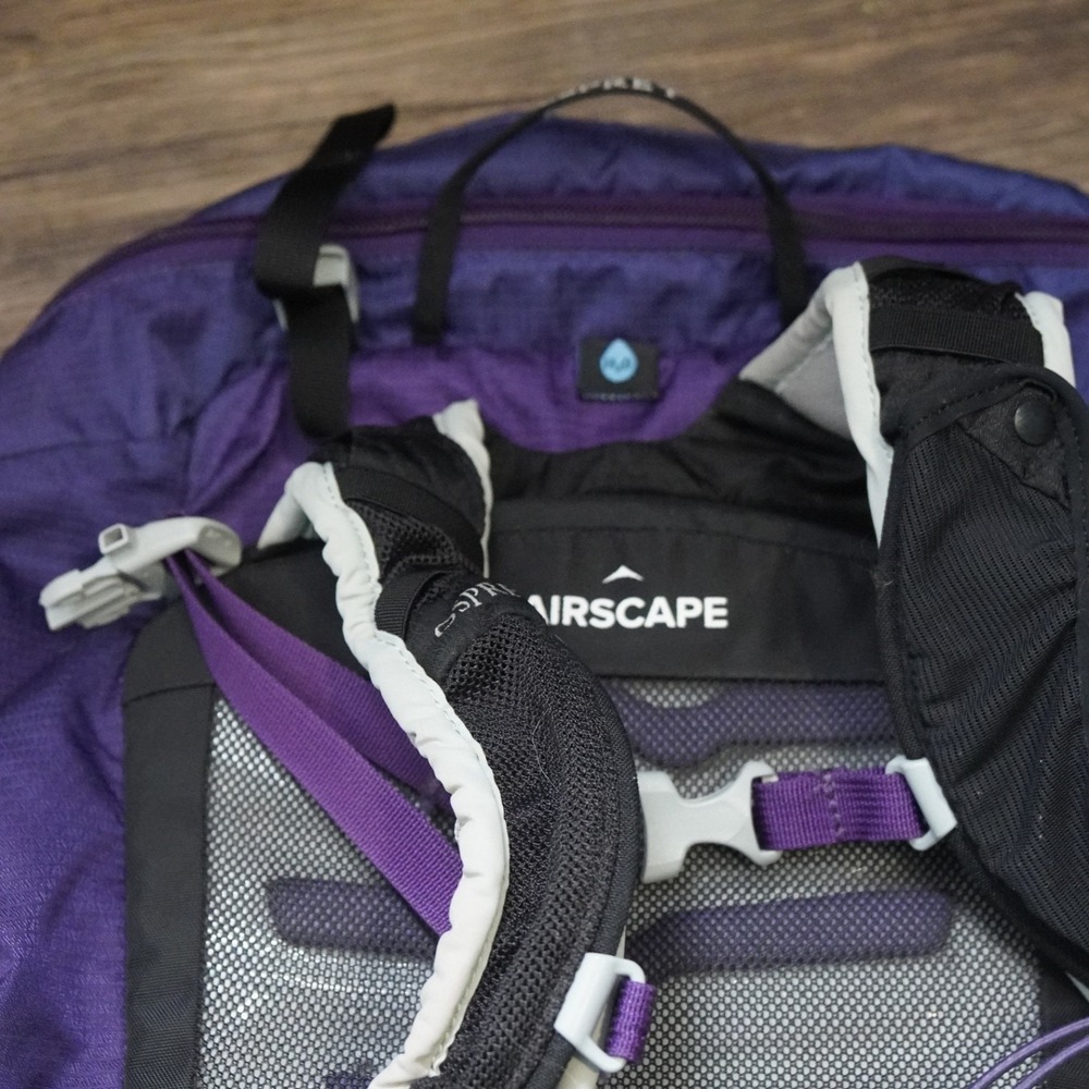 OSPREY Purple Women's Hiking Backpack - Picture 6 of 7